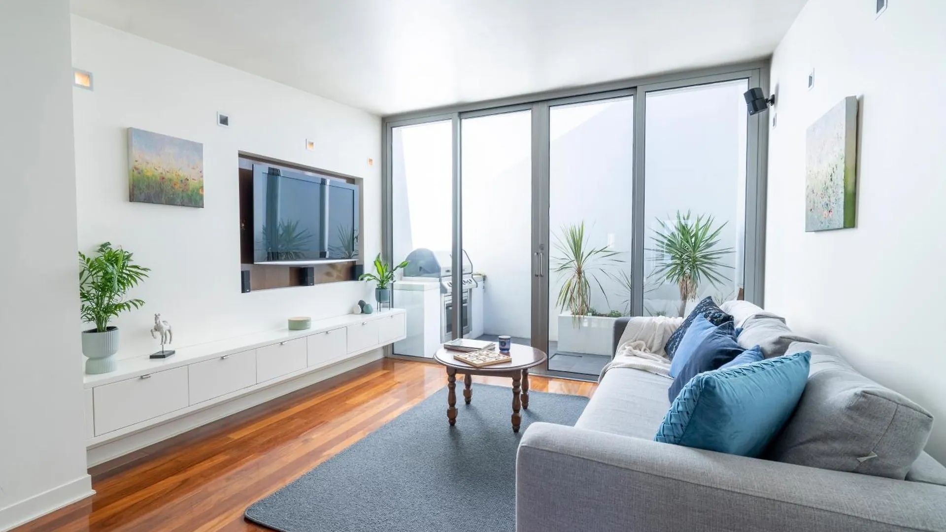 Heritage Terrace With Mod Twist Hobart