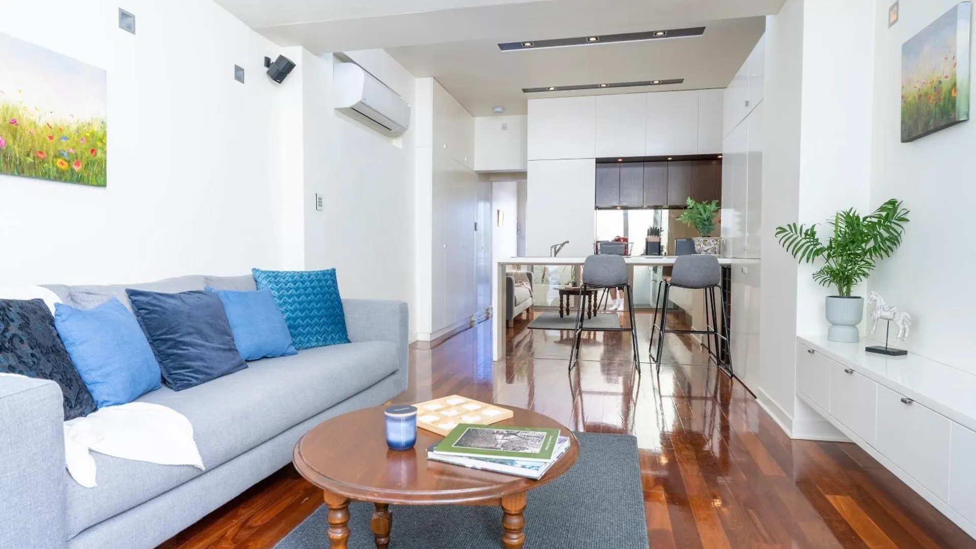 Heritage Terrace With Mod Twist Hobart